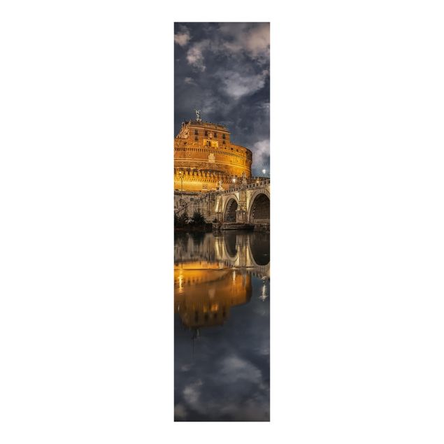 Panelgardiner arkitektur och skyline Ponte Sant'Angelo In Rome