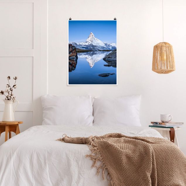 Tavlor Schweiz Stellisee Lake In Front Of The Matterhorn