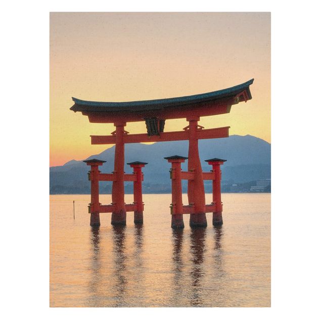 Canvastavlor Arkitektur och Skyline Torii Near Itsukushima