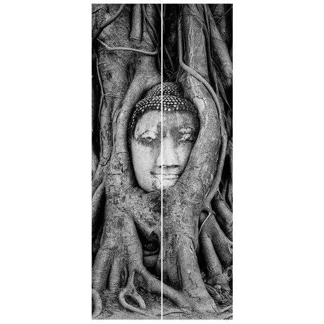 Fototapeter blommor  Buddha In Ayutthaya Lined From Tree Roots In Black And White