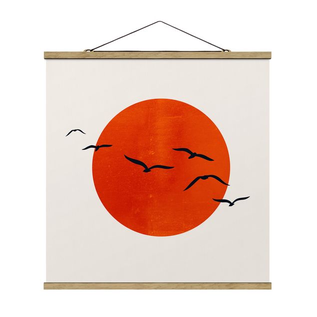 Tavlor natur Flock Of Birds In Front Of Red Sun I